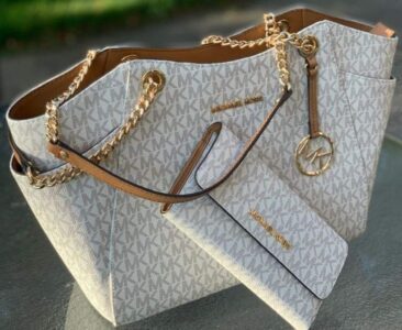 Michael-Kors-purse